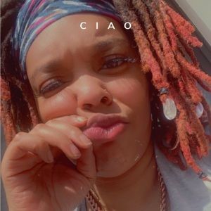 Meet your Posher, Joanna